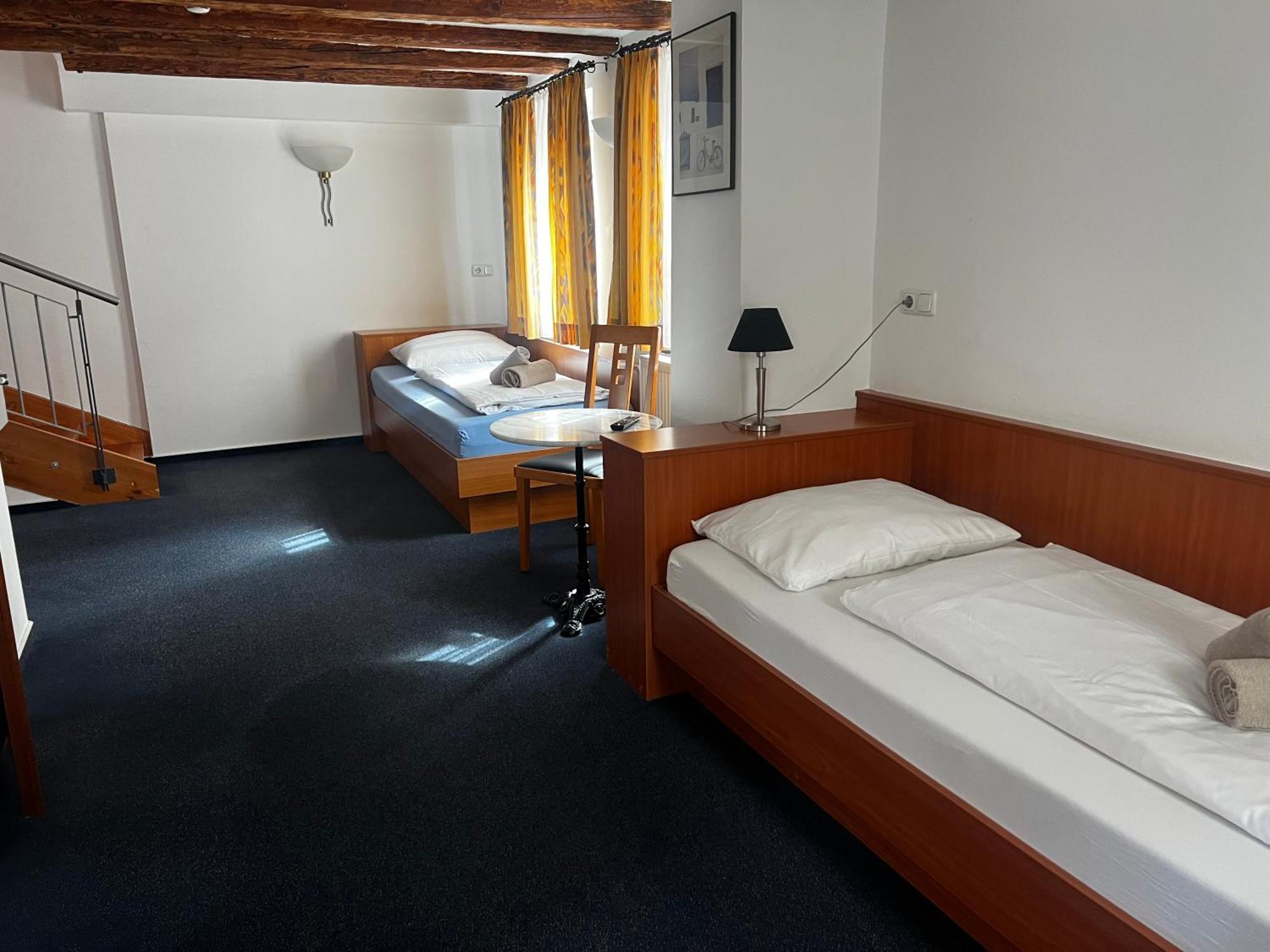 Hotel Am Malerwinkel ヴェルトハイム エクステリア 写真